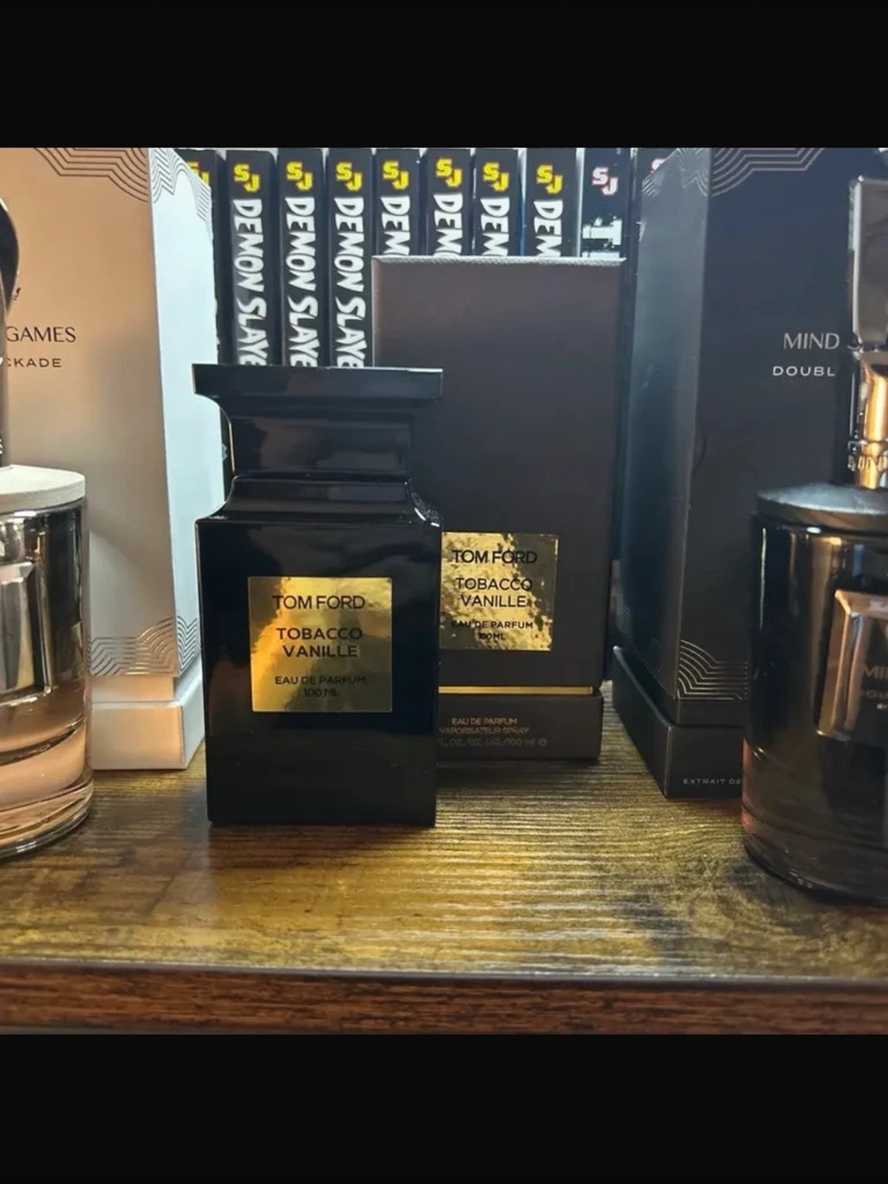 Tom Ford Tobacco Vanille Decorative Accent Bottle - Black & Gold